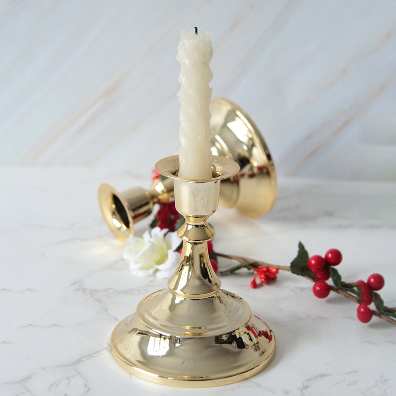 Giá Đỡ Nến Bằng Kim Loại Phong Cách Châu Âu Cổ Điển