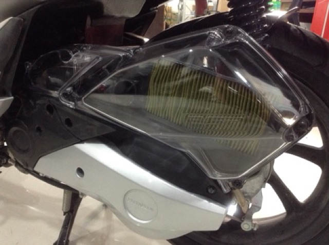 Pô e PCX18 trong suốt