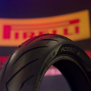 Lốp Pirelli rosso sport vành 17