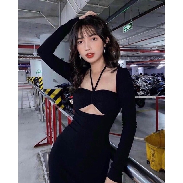 Đầm body sexy khoét ngực