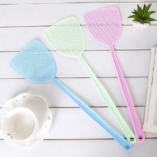 Vợt đập ruồi chất liệu nhựa bền bỉ