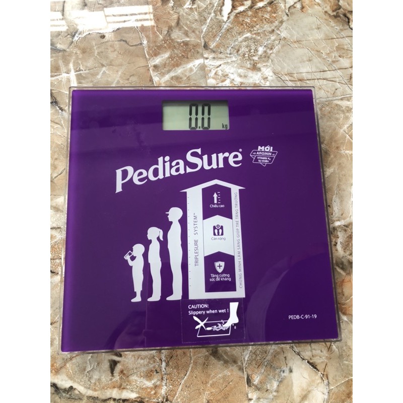 Cân pediasure quà tặng sữa