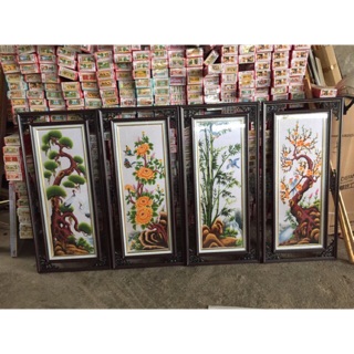 Tranh thêu chữ thập tứ quý chưa thêu