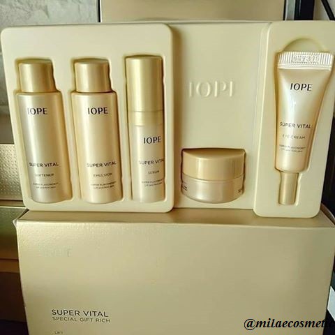 Set mini chống lão hóa Super Vital Vip Special Gift IOPE