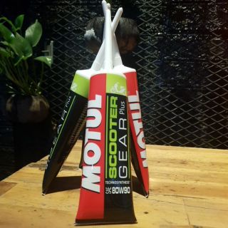  Nhớt hộp số Motul, nhớt láp Motul Scooter Gear Plus