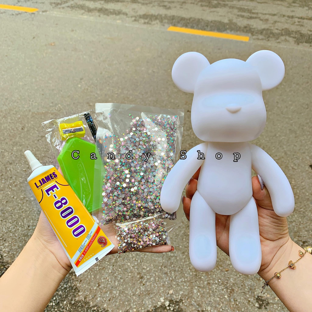 Gấu đính đá handmade Bearbrick size 20 cao cấp cho mọi lứa tuổi