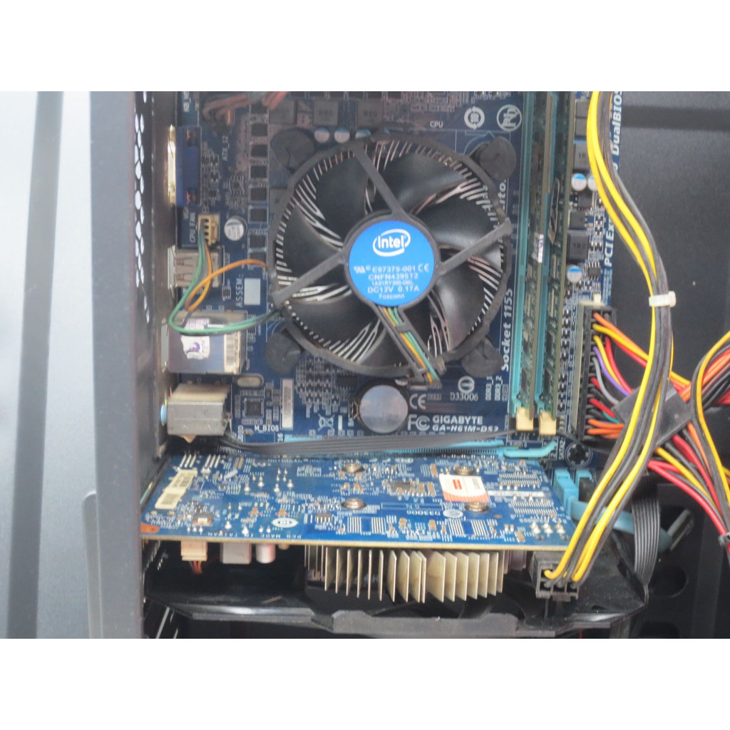 PC Máy Tính Để Bàn Main GIGABYTE GA-H61M-DS2 CPU Core i5-2400 Ram 8GB SSD 120GB + HDD 500GB VGA NVIDIA GeForce GTX 750Ti