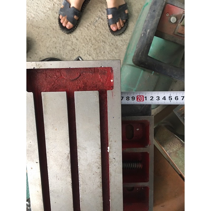 Bàn trượt xy