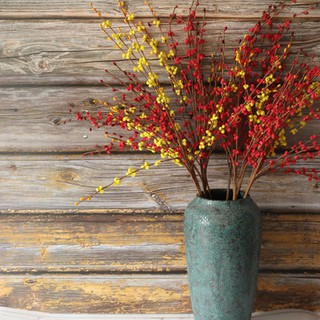 Cành tiêu mai giả trang trí sang trọng và độc đáo