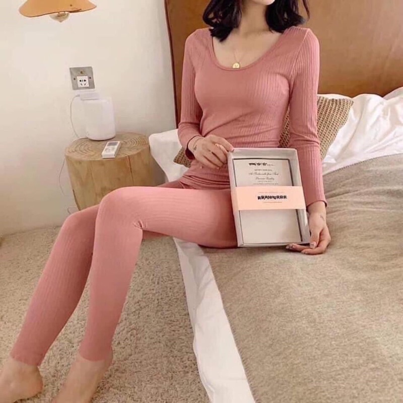 BỘ QUẦN ÁO GIỮ NHIỆT NỮ -Bộ quần áo giữ nhiệt len tăm
