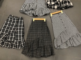 Váy dạ tweed