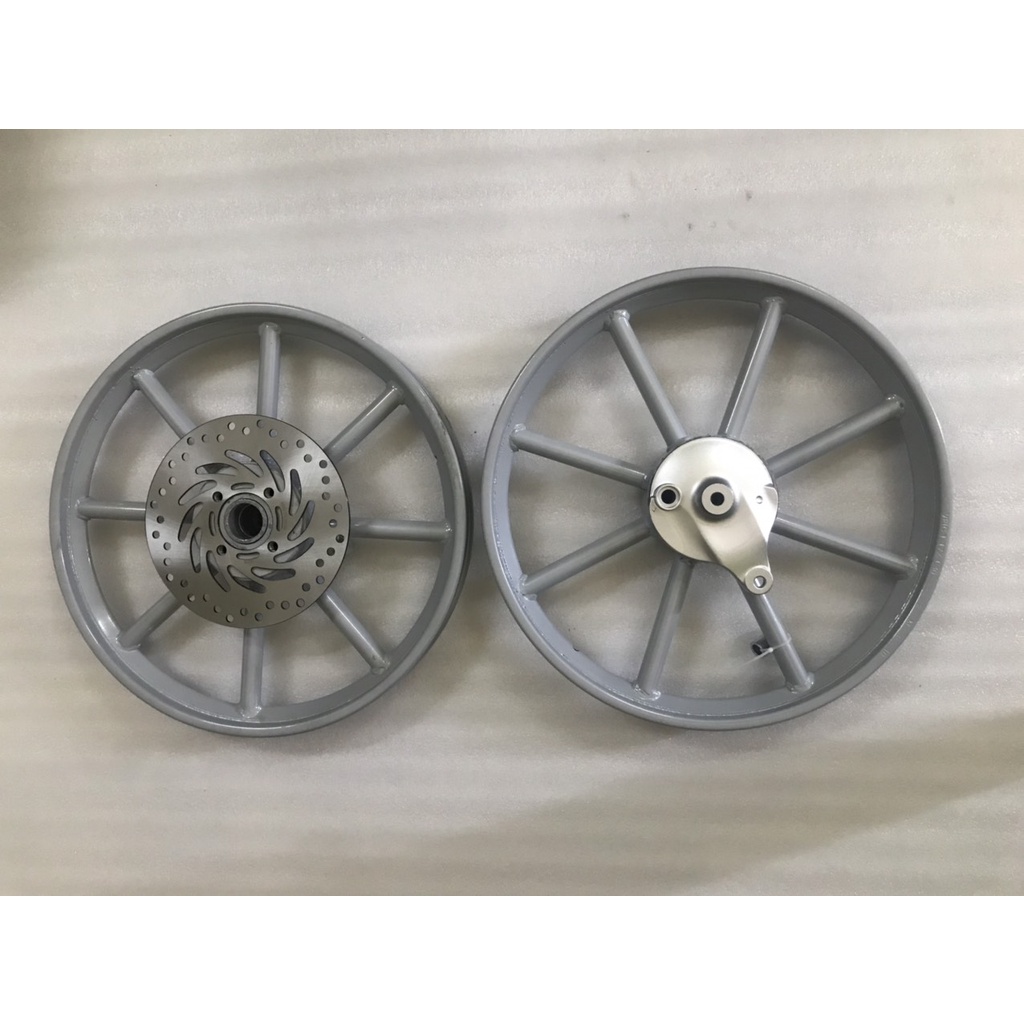 Mâm hay vành thồ hàng sắt thắng đĩa và thắng đùm-cơ lên cho tất cả các dòng xe