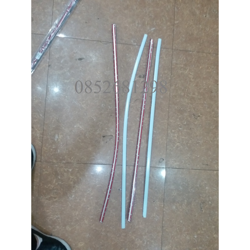 Bộ ốp nẹp viền chân kính Inox xe Hyundai i10 đời 2021