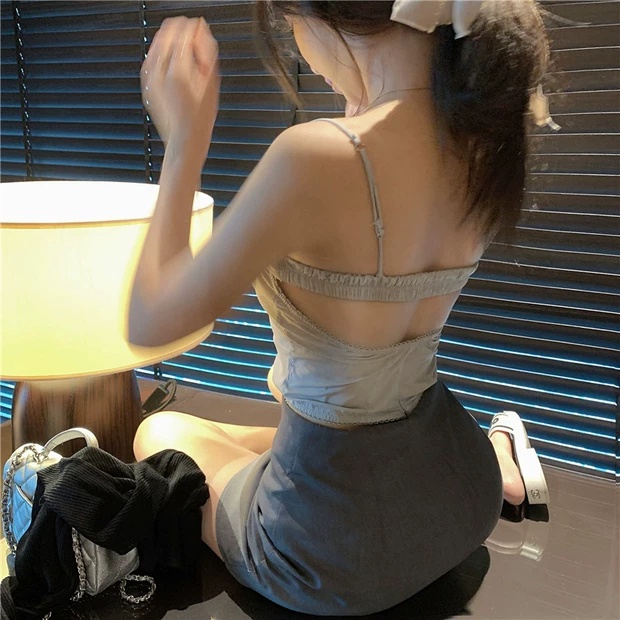 ÁO CROPTOP DÂY ĐÁ HOA (A2355)