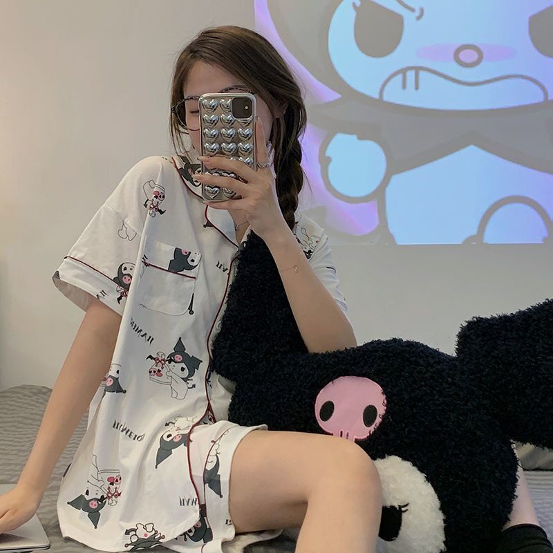 SANRIO Bộ Đồ Ngủ In Họa Tiết Dễ Thương Cho Nữ