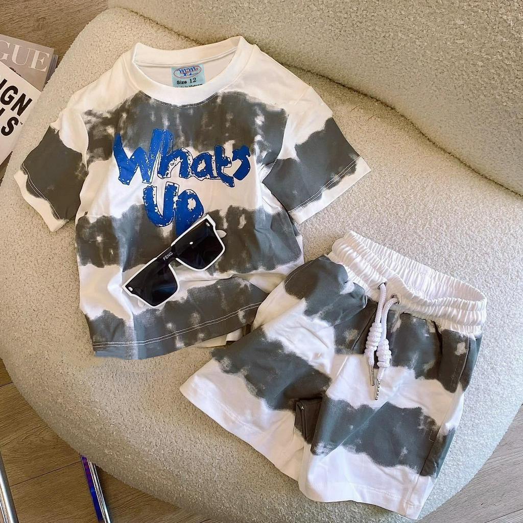 Đồ bộ bé trai vải thun quần lửng hiệu MIMYKID in chữ Whats Up quần áo trẻ em - LMSP-B10TH1