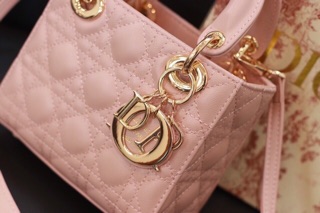 TÚI DIOR LADY SUPER có sẵn