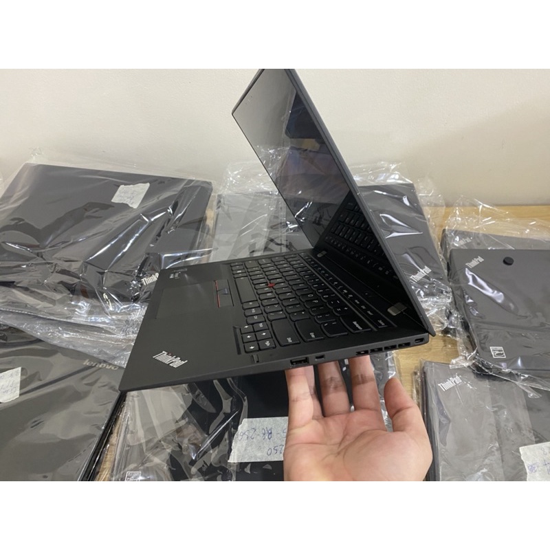 Laptop thinkpad x1 carbon gen 3 i5 5300u ram 8 ssd 256  full box