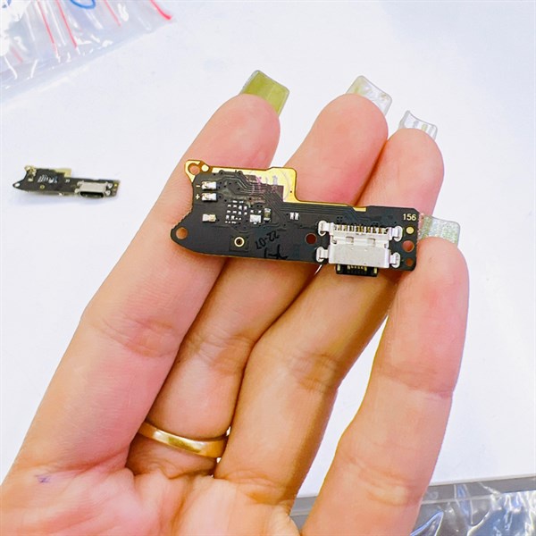Cụm sạc Xiaomi Poco M3