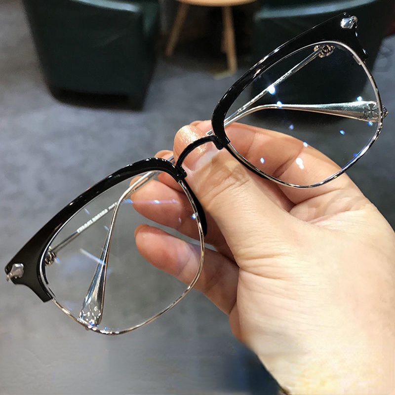 Kính Đọc Sách Chống Bức Xạ Cho Nam Nữ