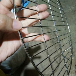 Vĩ hấp thức ăn bằng inox có chân