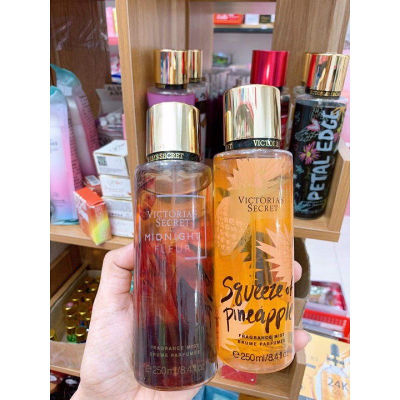 Xịt thơm toàn thân body vic 250ml | BigBuy360 - bigbuy360.vn