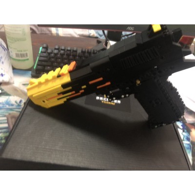 Đồ Chơi Lắp Ghép LEGO PUBG ARMY Của Kevin183, Lắp Ráp Mô Hình Lục DESERT EAGLE Vàng Đen FREE FIRE Với 700+ Mảnh Ghép