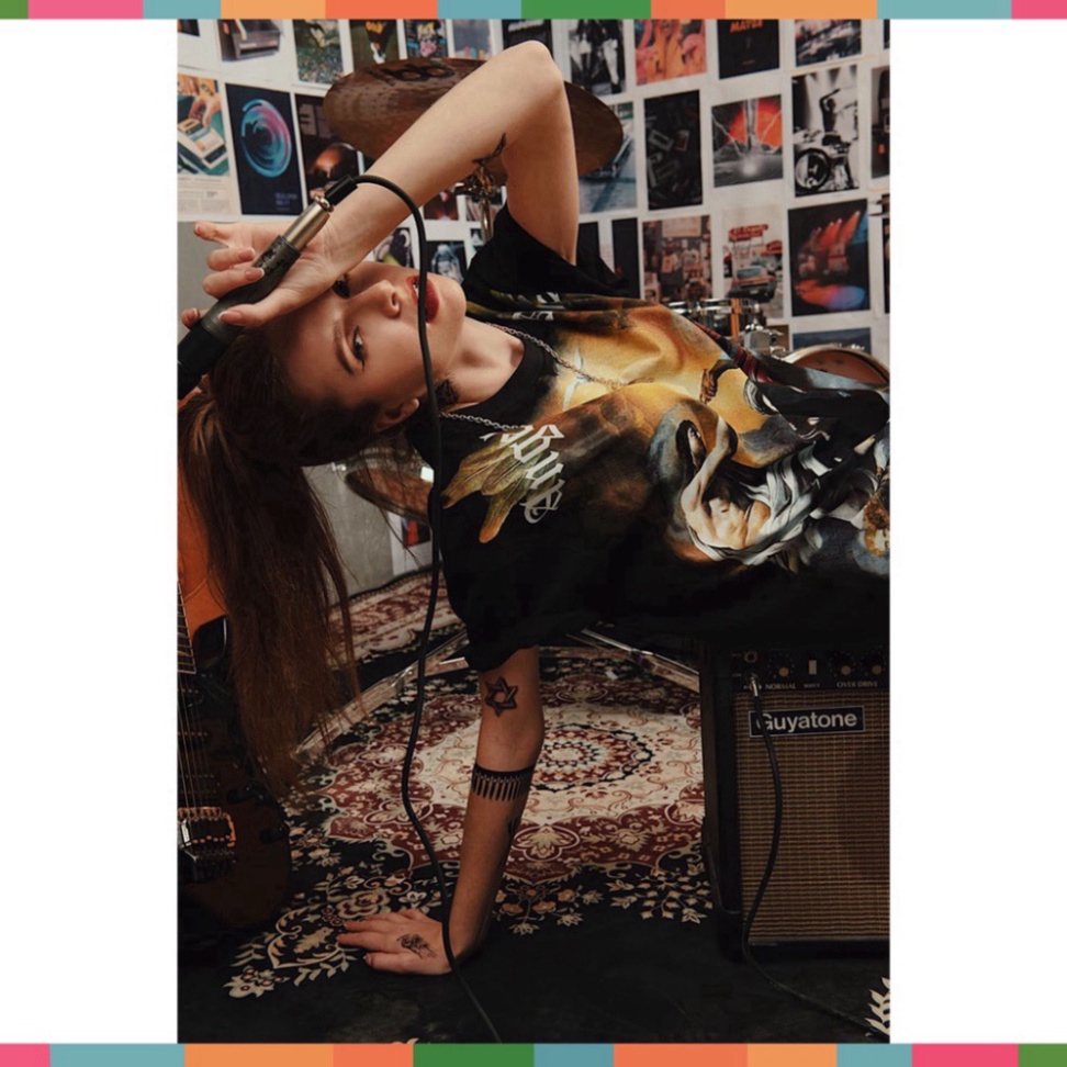 Áo thun MIKENCO Angel Devi, kiểu dáng unisex, cotton dày dặn, cộc tay cổ tròn trend hè 2022 | BigBuy360 - bigbuy360.vn