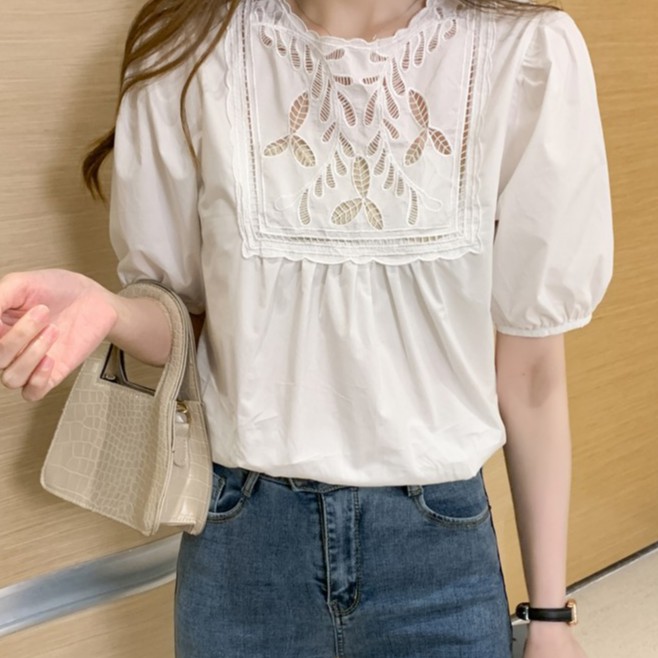 Áo sơ mi nữ trắng tay dài thêu hoa cổ ngực bản to babydoll, Áo sơ mi nữ cộc tay bồng thêu hoa ngực cổ khuy lưng