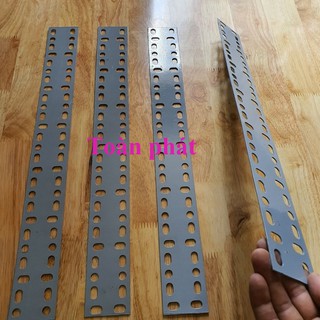 Cây 30cm - Sắt LA Lỗ 6cm (sắt dẹp dày 1.5ly)