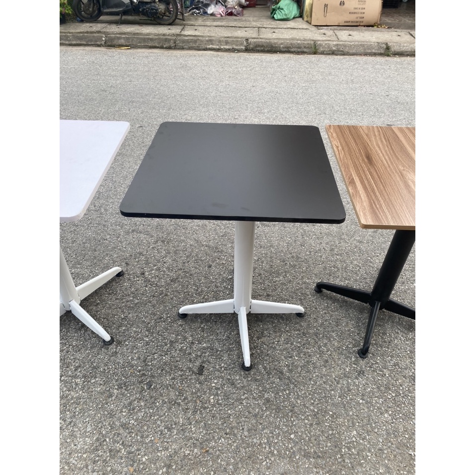Bàn Cafe Eames Chân Trụ Mặt Bàn Hình Vuông Màu Trắng, Đen, Vân Gỗ, Màu Óc Chó