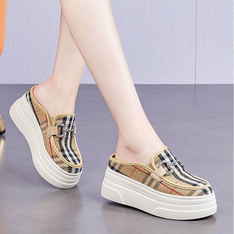 🎀COOL A Dép Bít Mũi Thoáng Khí Đính Đá Thời Trang Cho Nữ Baoto half Slipers Female Dưới đáy dày Trượt trên bàn chân Cùng phong cách với các vì sao