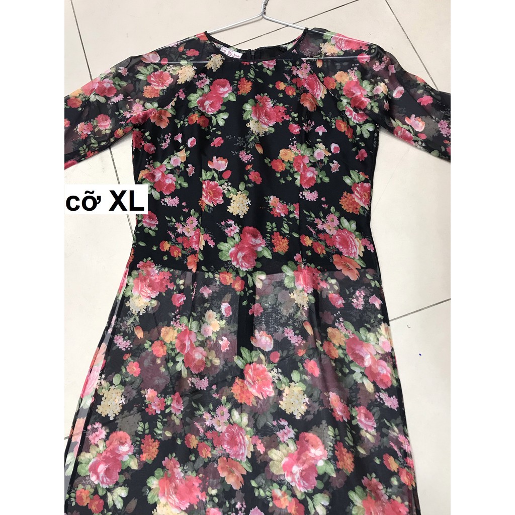 Áo dài voan tơ đen hoa nhí cỡ M, cỡ XL, kiểu áo dài cổ tròn
