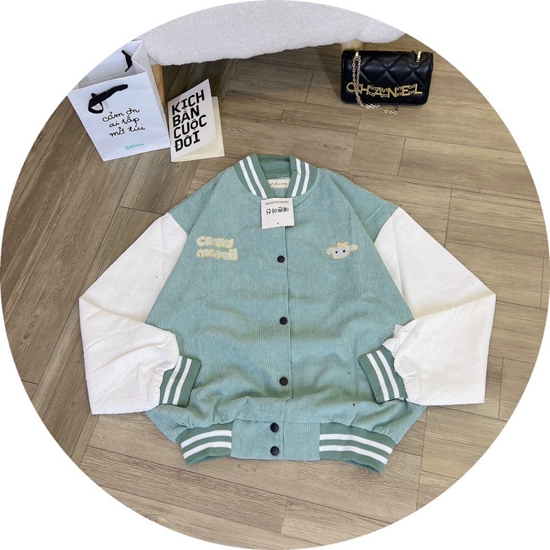 Áo khoác nhung tăm bomber nút bấm thêu