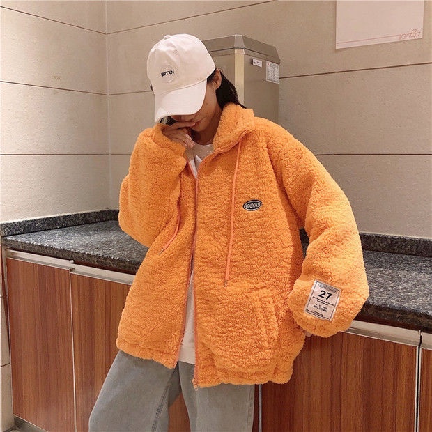 Áo khoác lông cừu dày dáng rộng thiết kế mới thời trang dành cho nữ