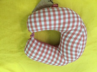 Gối chữ U Muji