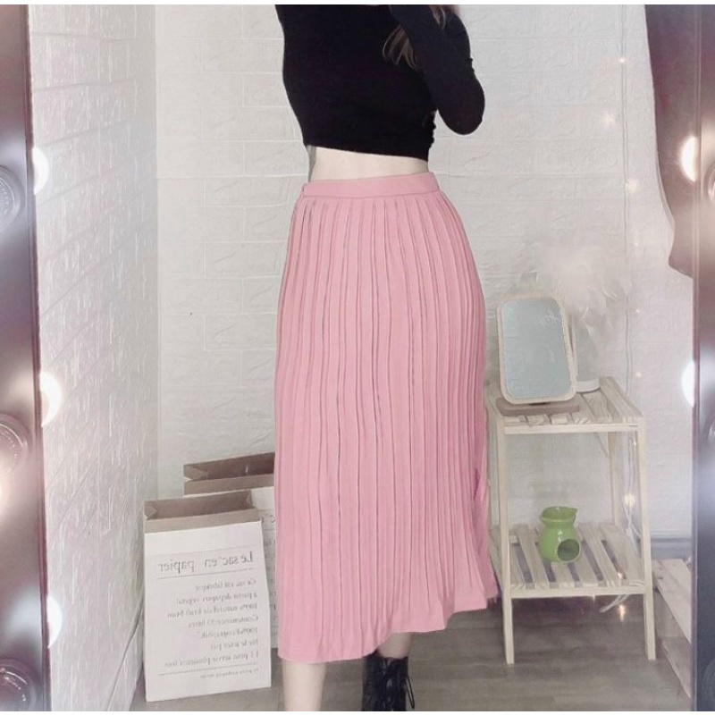 Chân váy dập ly dáng dài qua gối sang trọng