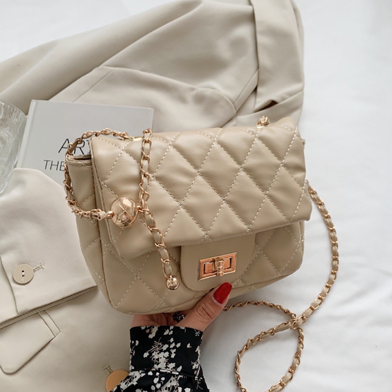 Túi Đeo Chéo Hình Vuông Cỡ Nhỏ Phối Dây Xích Thời Trang