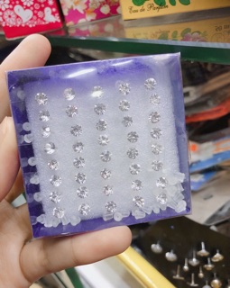 Bông tai đính đá lấp lánh tinh tế (1 đôi)