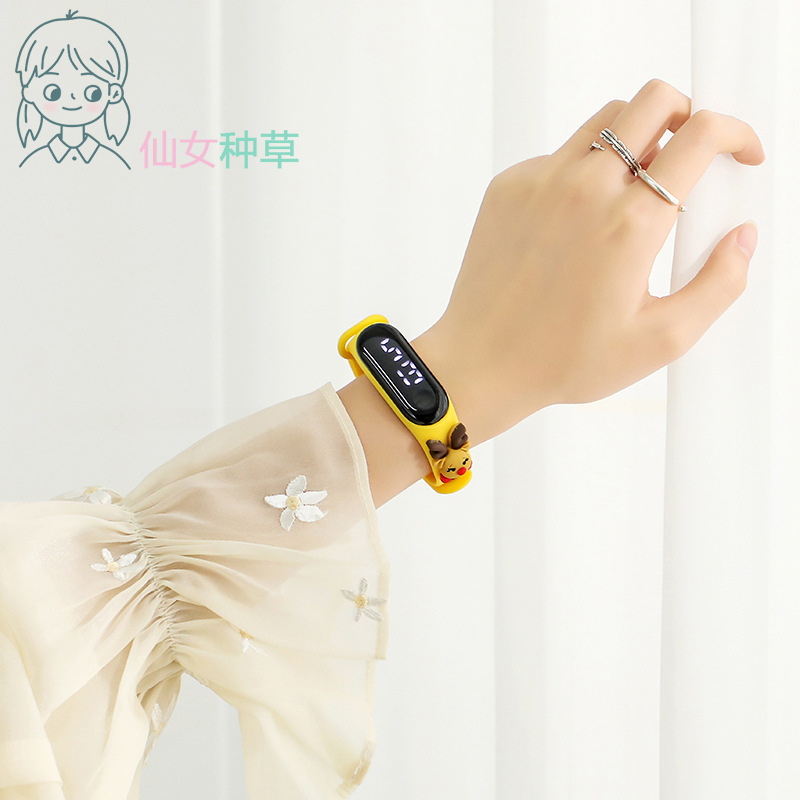 Quà tặng ngày Giáng sinh mới Đồng hồ điện tử Học sinh trung học Hoạt hình dễ thương Thể thao đơn giản Đồng hồ không thấm nước | BigBuy360 - bigbuy360.vn