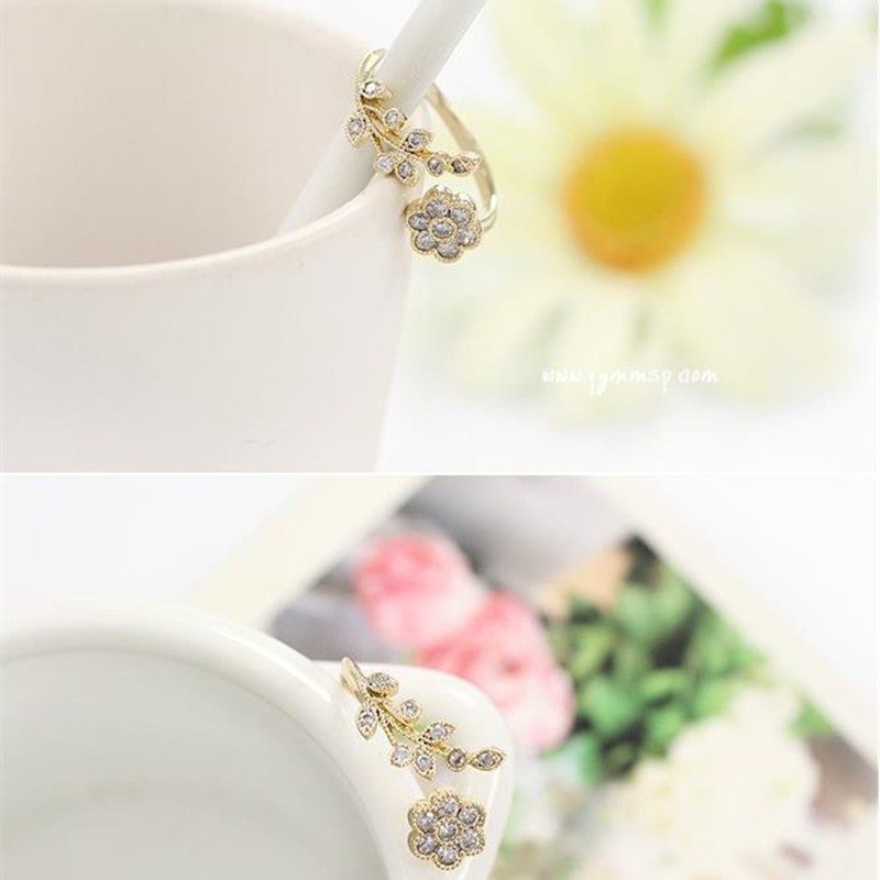 Mua 1 tặng 2 sẵn sẵn Mini Lapis Gold Ring Hoa Motifs cho phụ nữ