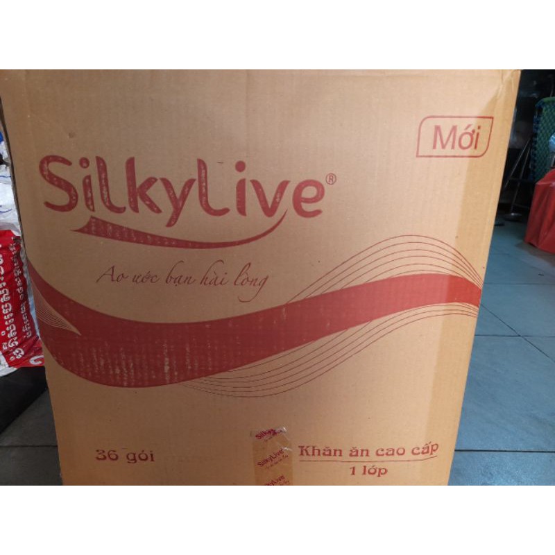 Khăn Giấy Silky Live (100 tờ)