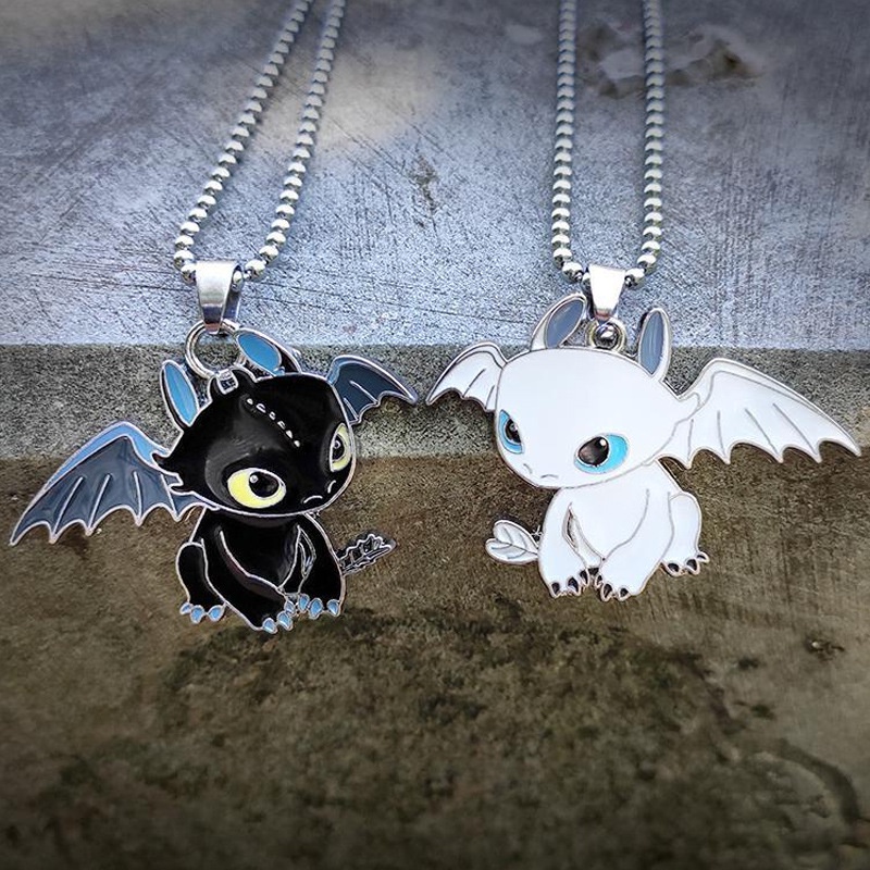 Dây Chuyền Vòng Cổ Cặp Đôi Bí Kíp Luyện Rồng Night Fury Chains How To Train Your Dragon Titan Không Gỉ- Night Fury