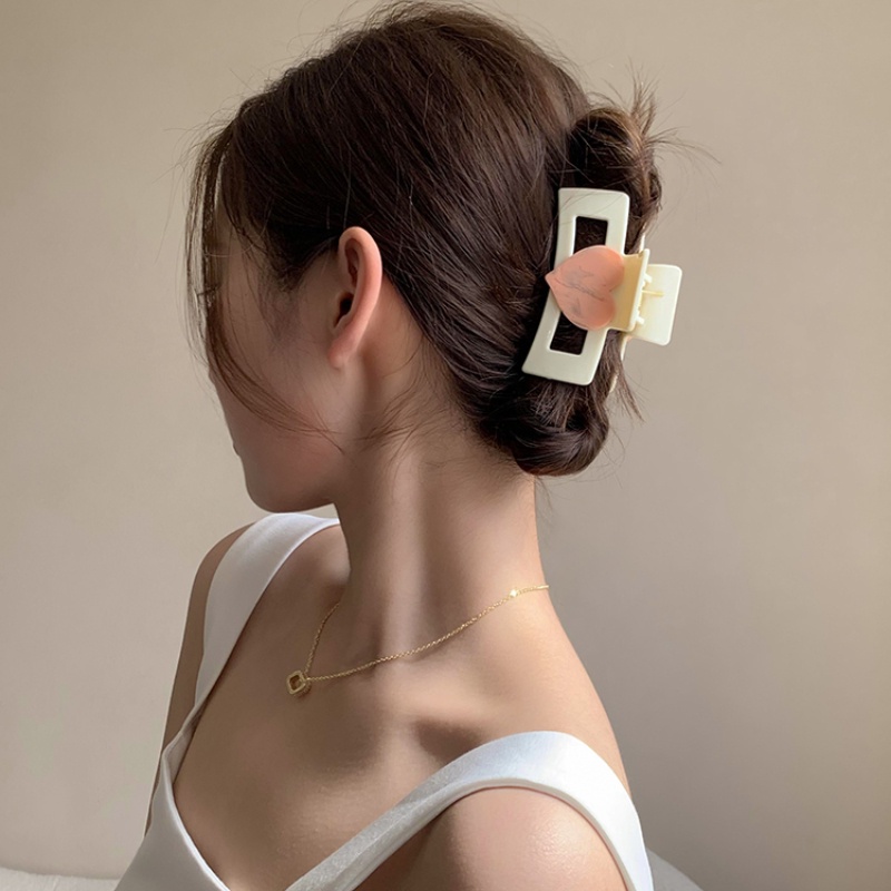Kẹp Tóc Hình Cá Mập Cỡ Lớn Màu Hồng Thời Trang Cho Nữ