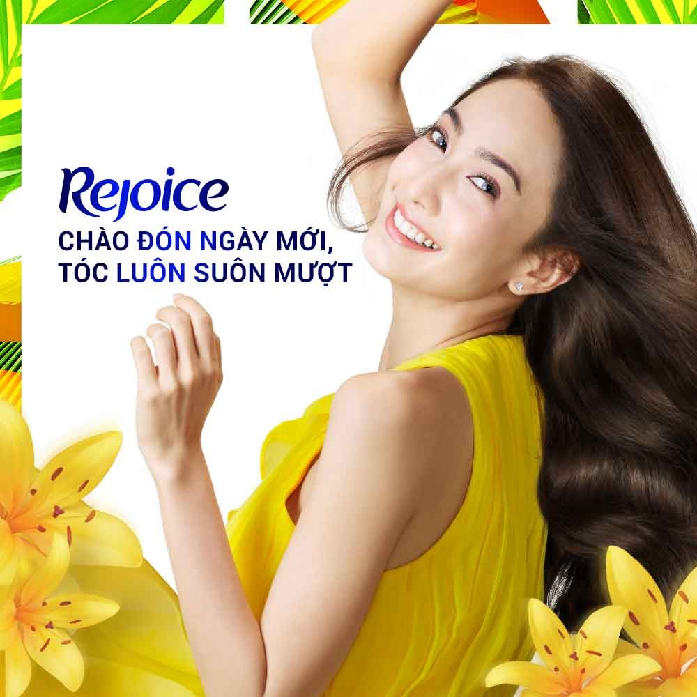 Dầu gội siêu to Rejoice Siêu mượt 1800ml tặng kèm 20 lưỡi lam London