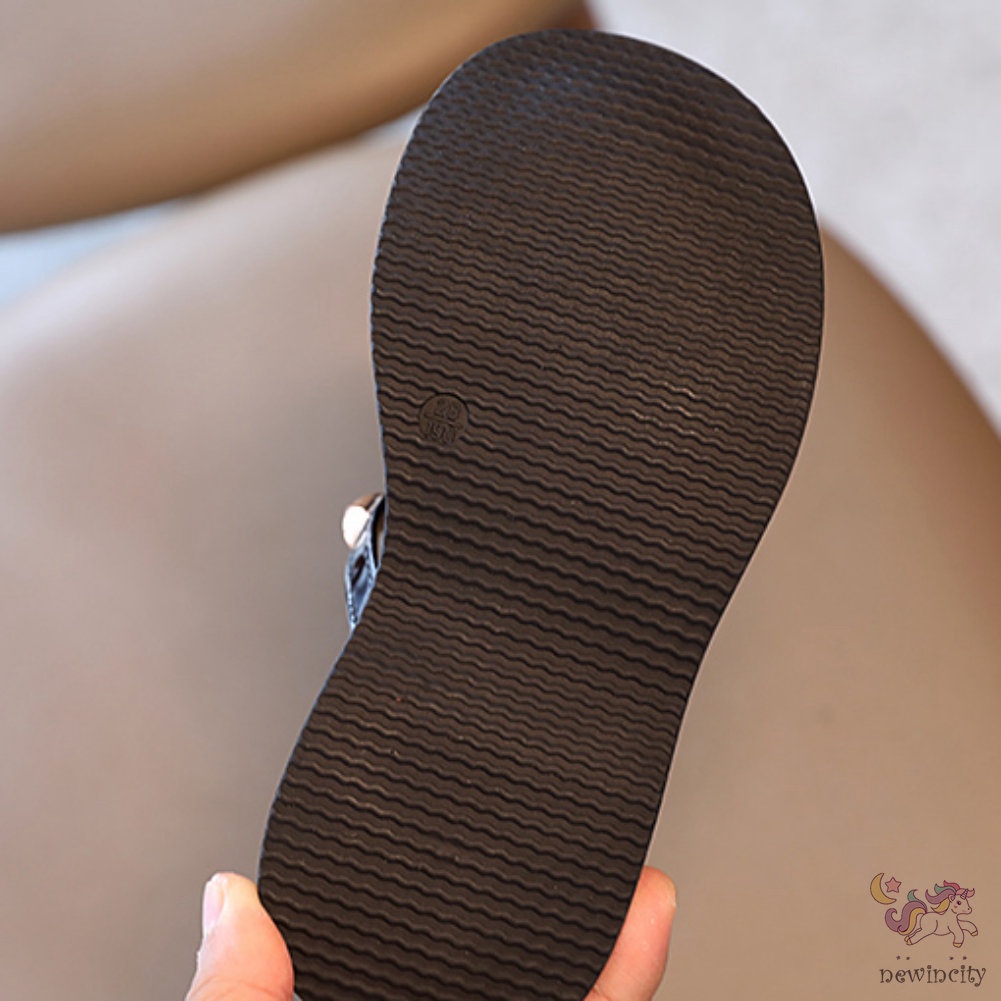 Giày Búp Bê Da Bóng Đính Đinh Tán Cho Bé Gái