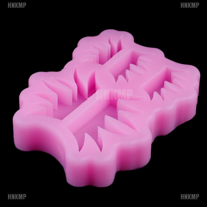 Khuôn silicone 7.2*5.7cm toạ hình cỏ trang trí bánh kem