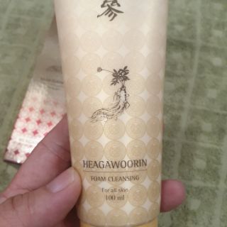 Sữa rửa mặt nhân sâm nội địa Hàn Quốc