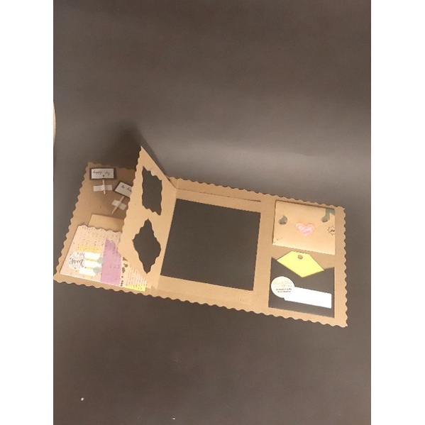 5810 thiệp handmade gắn hình