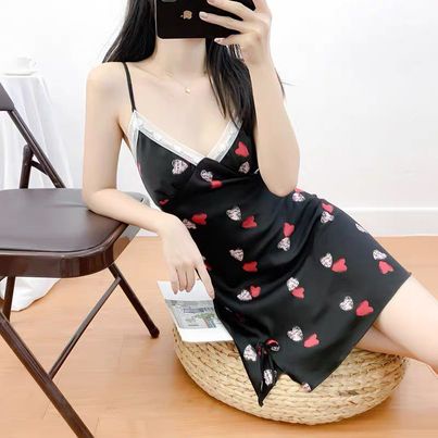 Váy ngủ lụa trái tim xẻ đùi sexy kèm mút ngực 2021❤️FREESHIP❤️Đầm mặc nhà gợi cảm QUẢNG CHÂU( video- ảnh) - SX 114